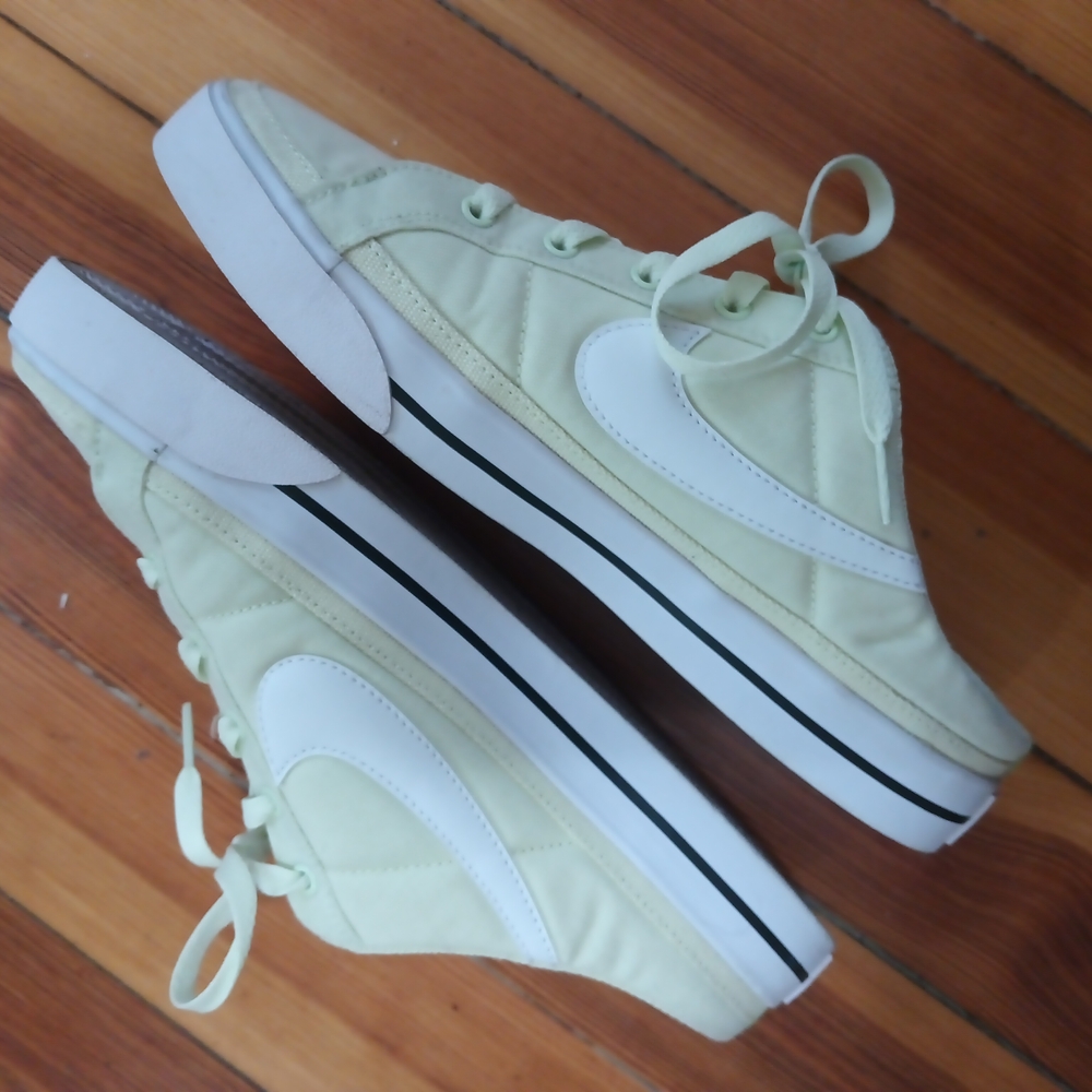 Stylish Light Green Sneakers